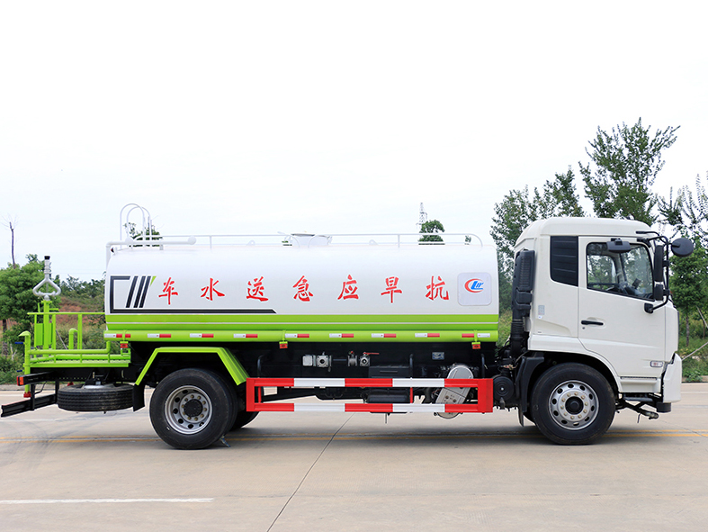 國(guó)六東風(fēng)天錦 14噸 灑水車