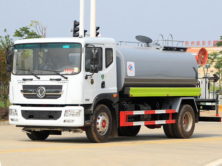 國六東風D9 12-14噸 噴霧車