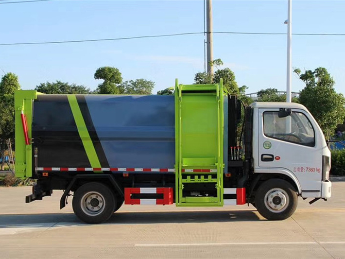 國六小多利卡6方側裝壓縮垃圾車