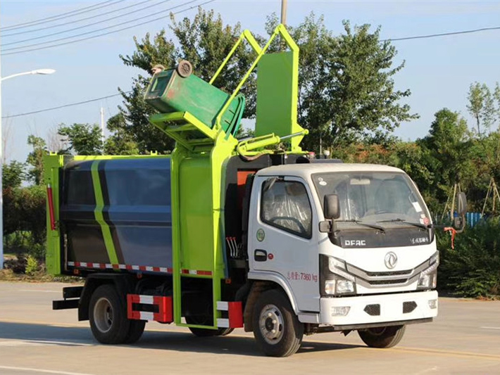 國六小多利卡6方側裝壓縮垃圾車