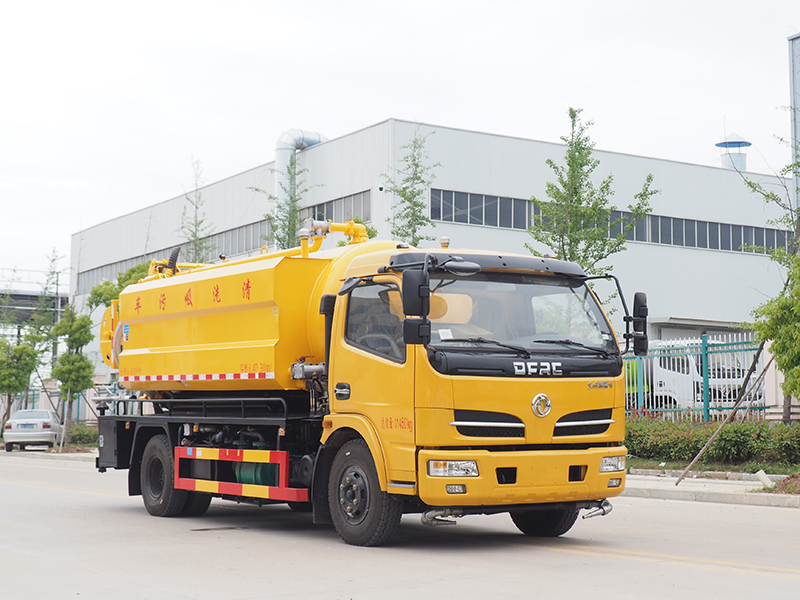 東風福瑞卡國五3800清洗吸污車工程黃