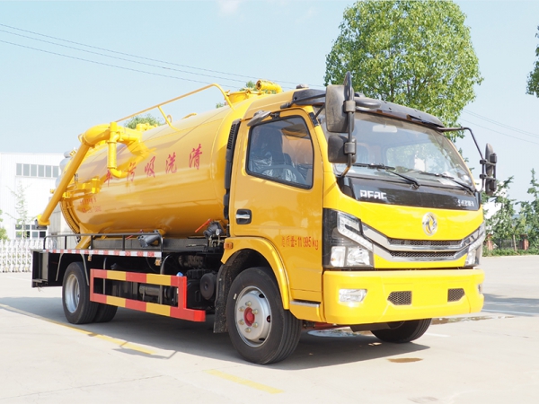 國(guó)六東風(fēng)多利卡清洗吸污車(chē)3800軸距工程黃