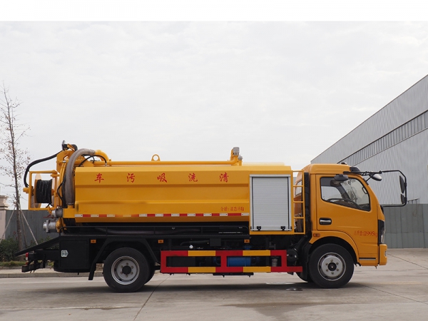 凱普特K73800軸距清洗吸污車